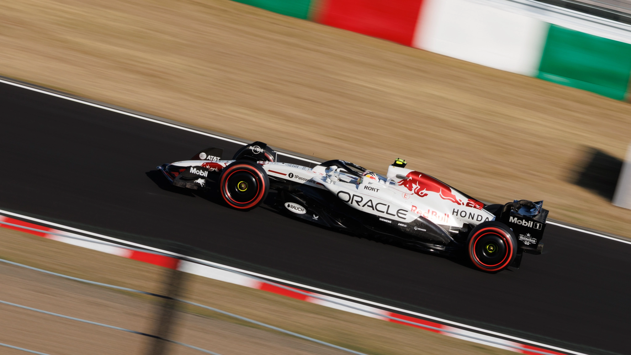 RB21 drive by Yuki Tsunoda
